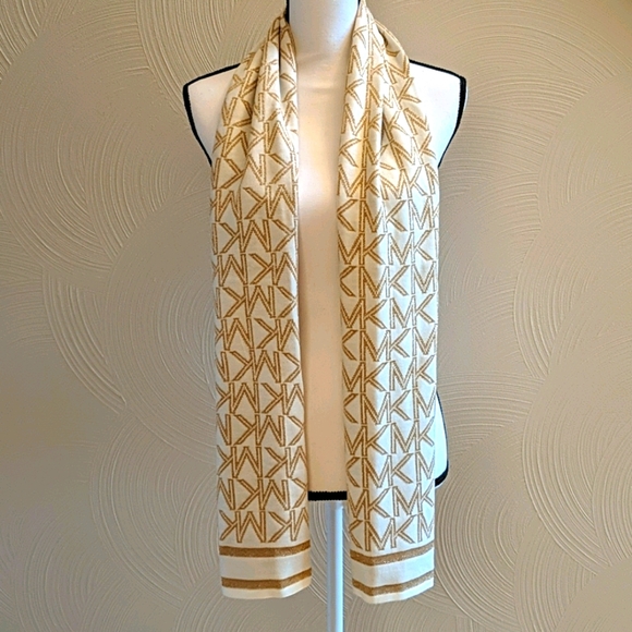 🧣MICHAEL KORS Gold Sparkle/Cream Logo Scarf - Picture 4 of 4